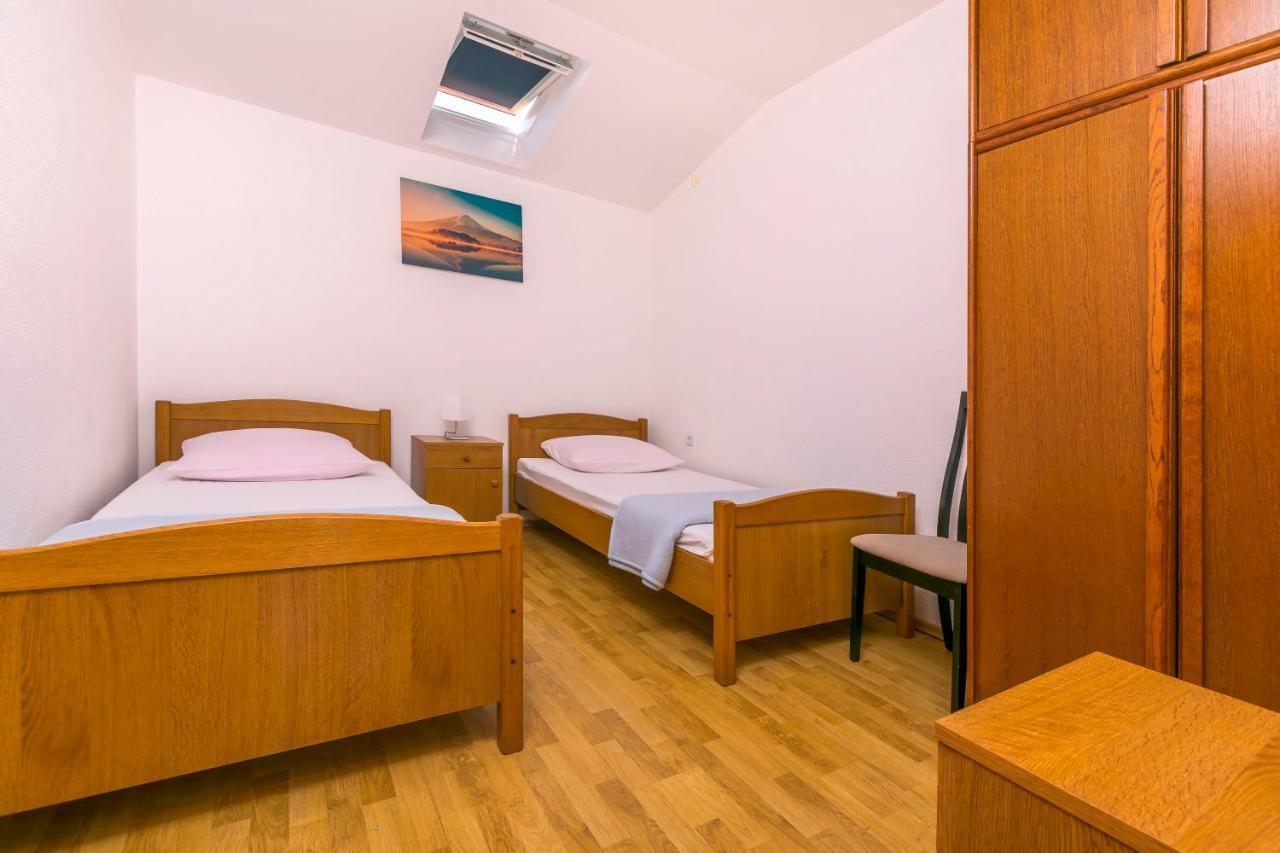 Apartments Cvitkovic روغوزنيكا المظهر الخارجي الصورة
